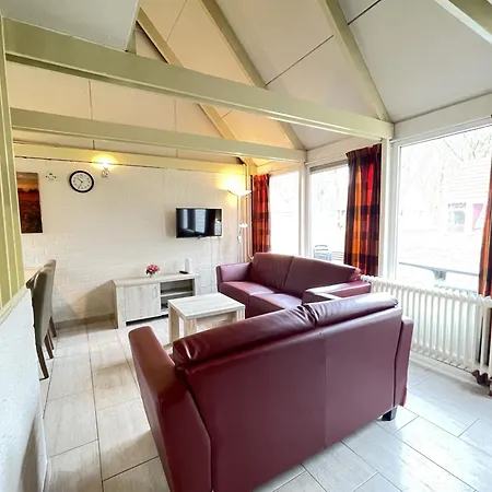 Bungalowpark - Alpha 97 Holiday home Simpelveld